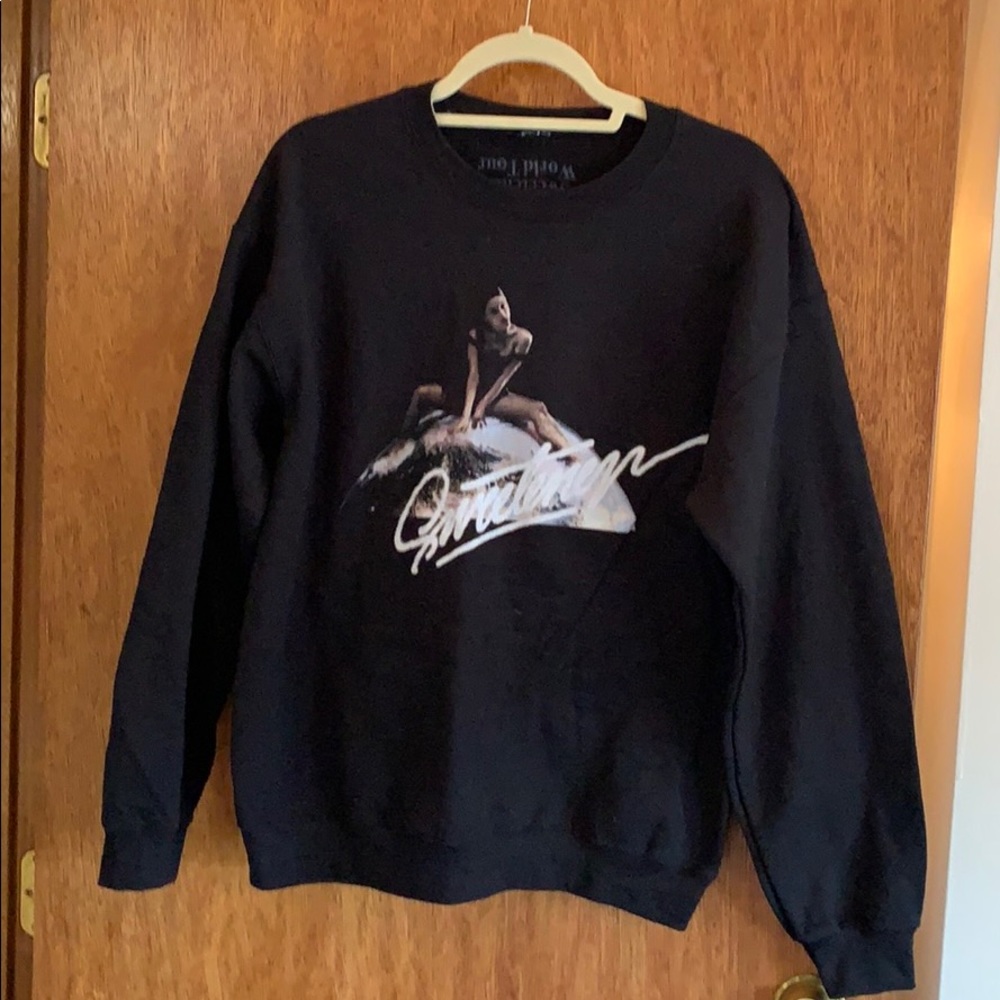 Ariana Grande sweatshirt
